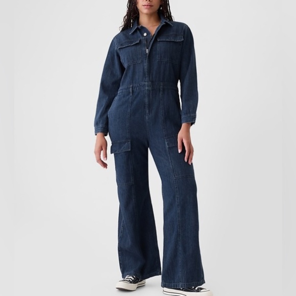 GAP Women's Denim Cargo Overall Jumpsuit - Picture 2 of 8